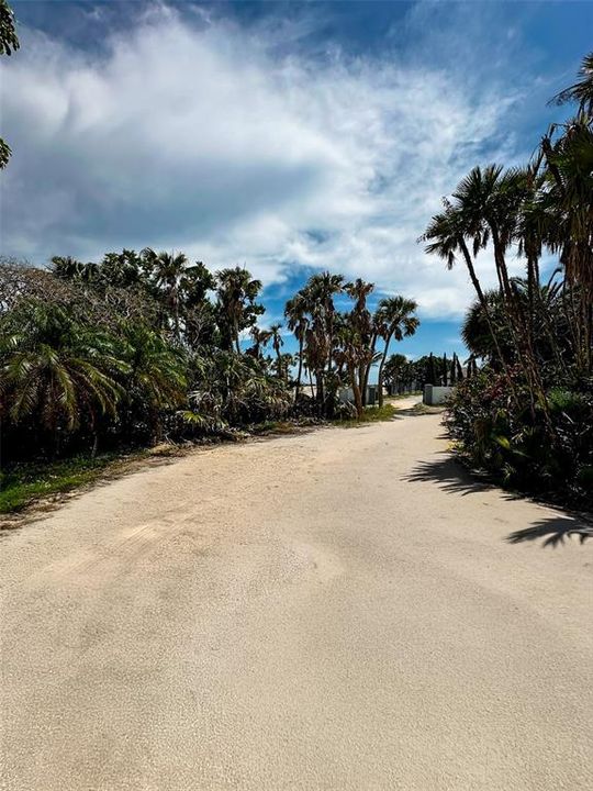 For Sale: $2,795,000 (1.13 acres)