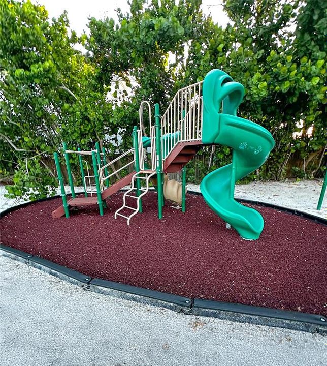 For Sale: $2,795,000 (1.13 acres)