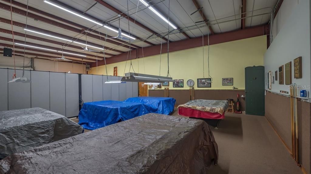 For Sale: $80,000 (1 beds, 1 baths, 416 Square Feet)