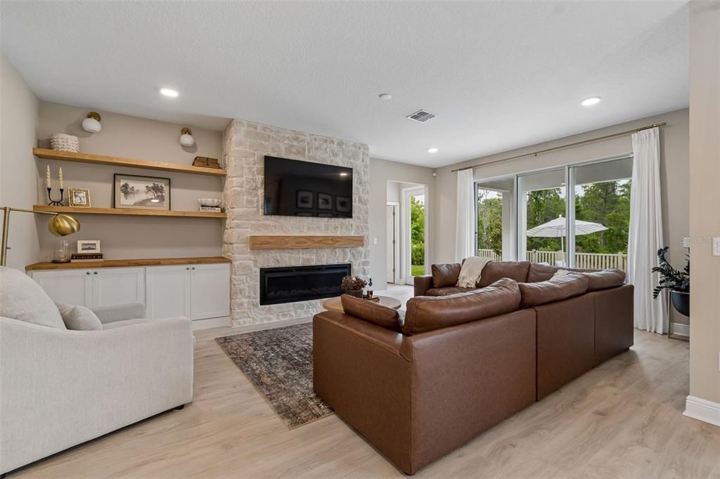 En Venta: $809,990 (5 camas, 3 baños, 3531 Pies cuadrados)
