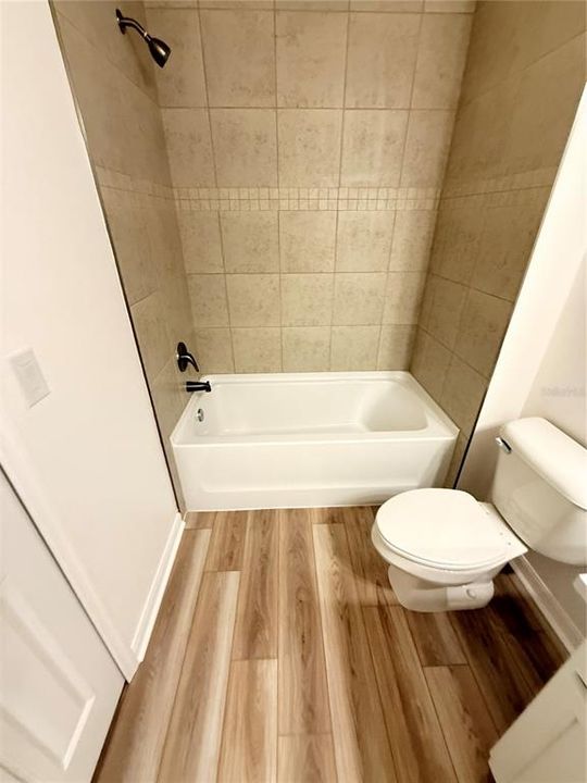 В аренду: $2,250 (3 спален, 2 ванн, 1694 Квадратных фут)