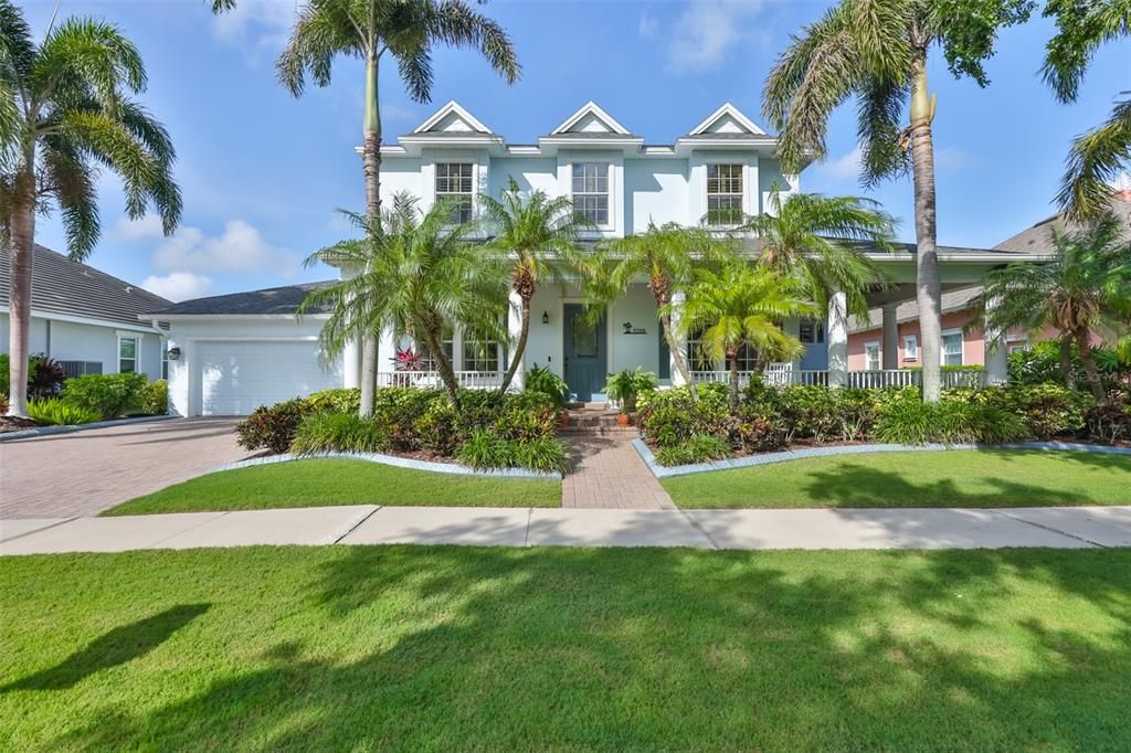 For Sale: $1,145,000 (4 beds, 3 baths, 3699 Square Feet)