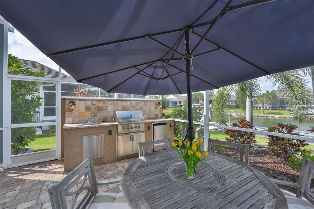 For Sale: $1,145,000 (4 beds, 3 baths, 3699 Square Feet)