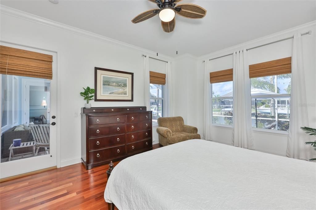 For Sale: $1,145,000 (4 beds, 3 baths, 3699 Square Feet)