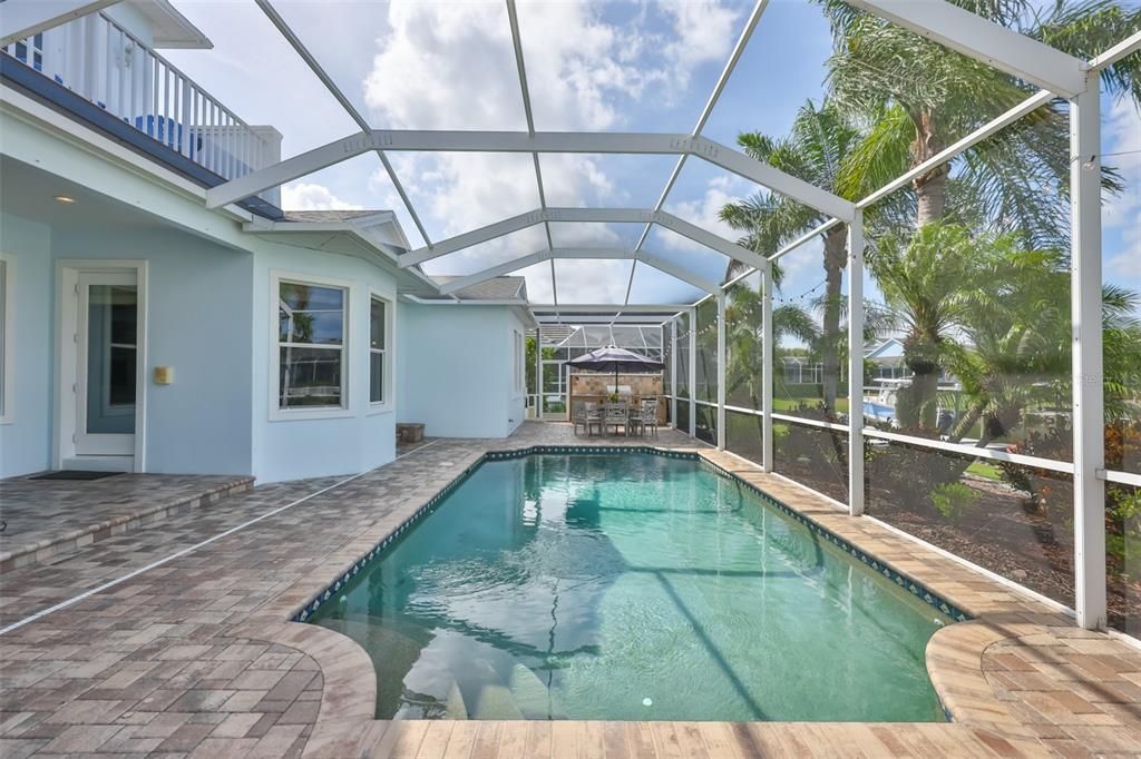For Sale: $1,145,000 (4 beds, 3 baths, 3699 Square Feet)