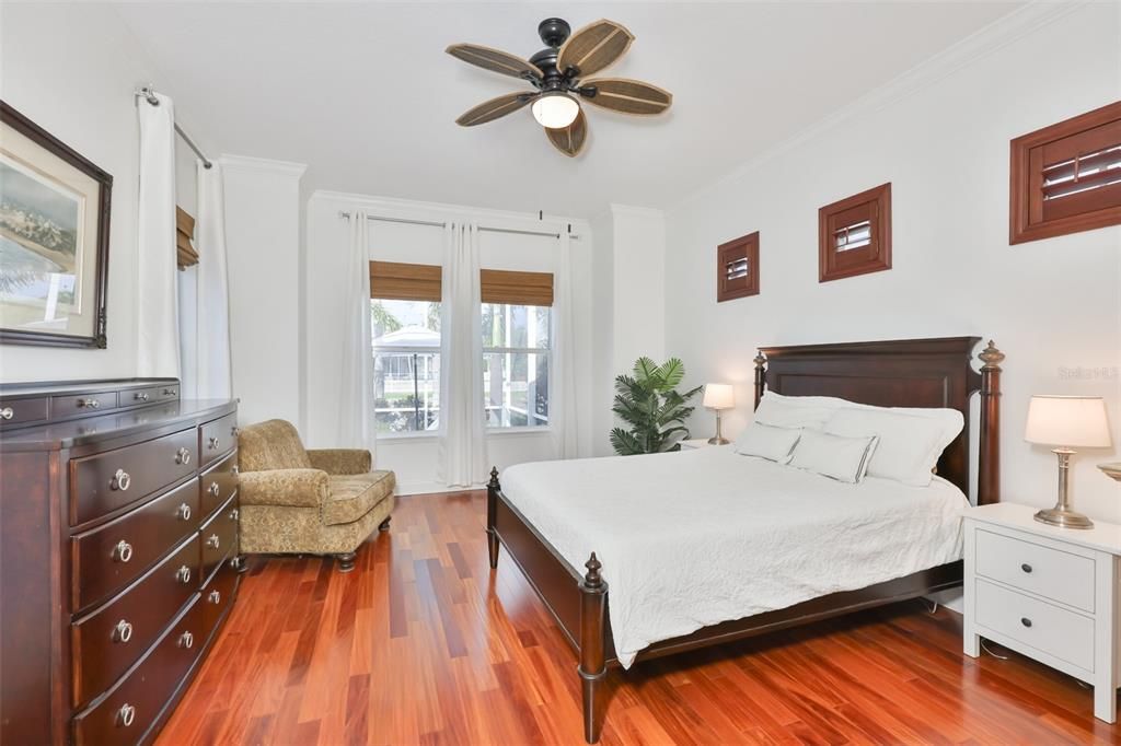 For Sale: $1,145,000 (4 beds, 3 baths, 3699 Square Feet)