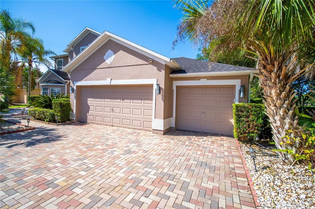 En Venta: $849,900 (5 camas, 3 baños, 3034 Pies cuadrados)