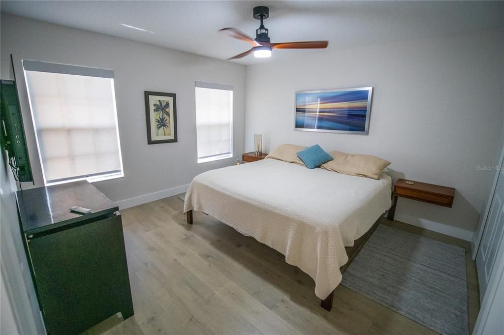 En Venta: $849,900 (5 camas, 3 baños, 3034 Pies cuadrados)