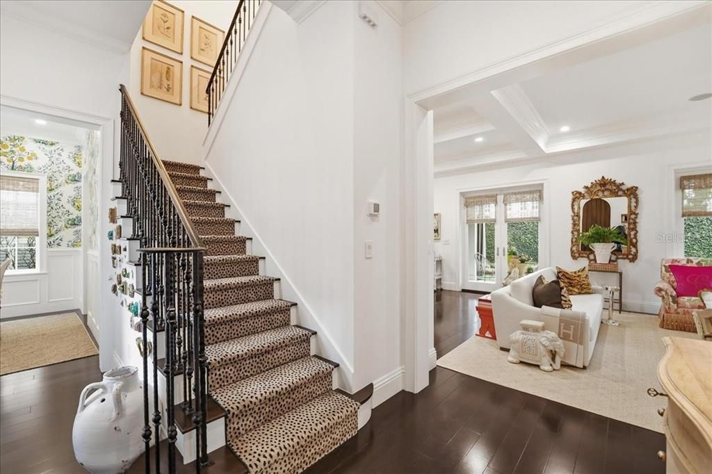 Active With Contract: $1,395,000 (4 beds, 3 baths, 2922 Square Feet)