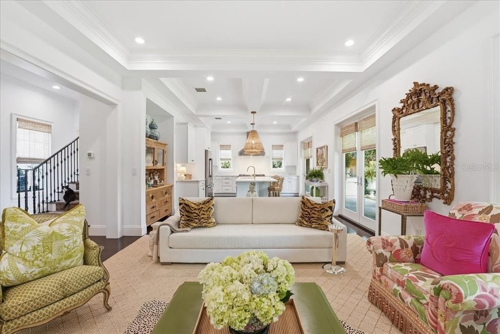 Active With Contract: $1,395,000 (4 beds, 3 baths, 2922 Square Feet)