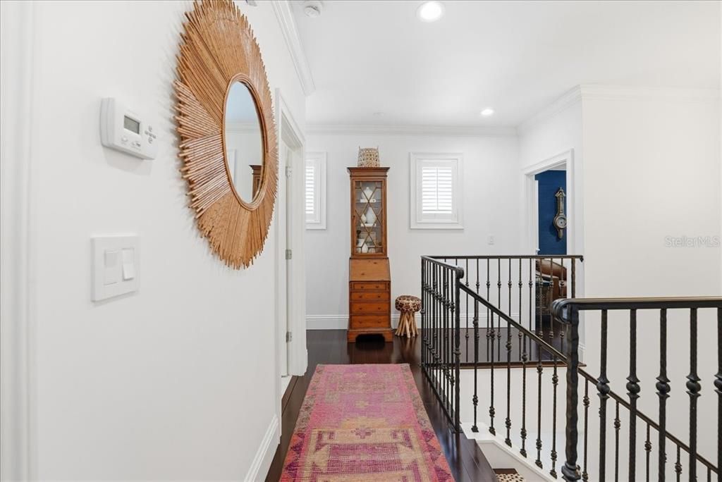 Active With Contract: $1,395,000 (4 beds, 3 baths, 2922 Square Feet)
