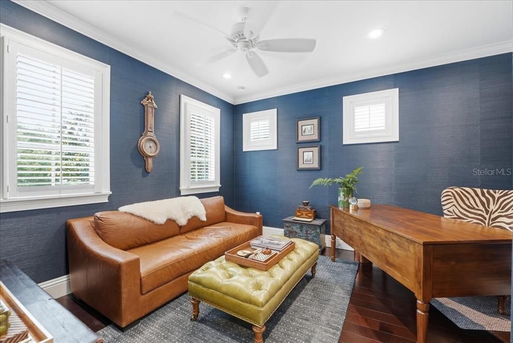 Active With Contract: $1,395,000 (4 beds, 3 baths, 2922 Square Feet)