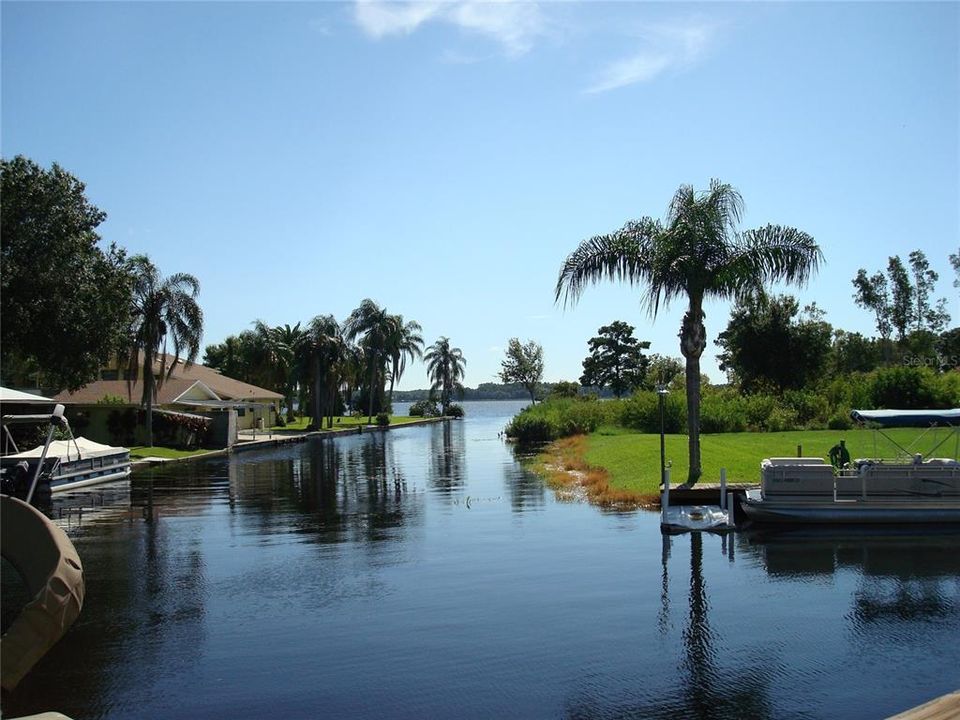 For Sale: $169,900 (2 beds, 1 baths, 675 Square Feet)