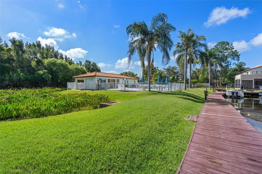 For Sale: $169,900 (2 beds, 1 baths, 675 Square Feet)