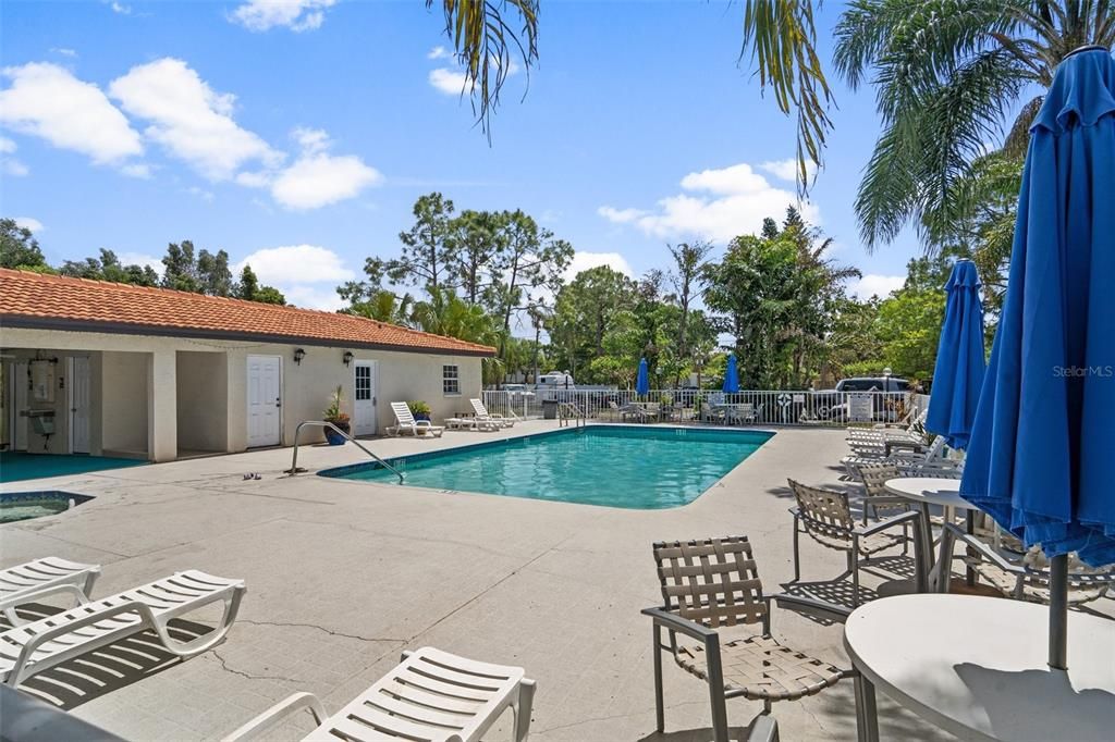 For Sale: $169,900 (2 beds, 1 baths, 675 Square Feet)