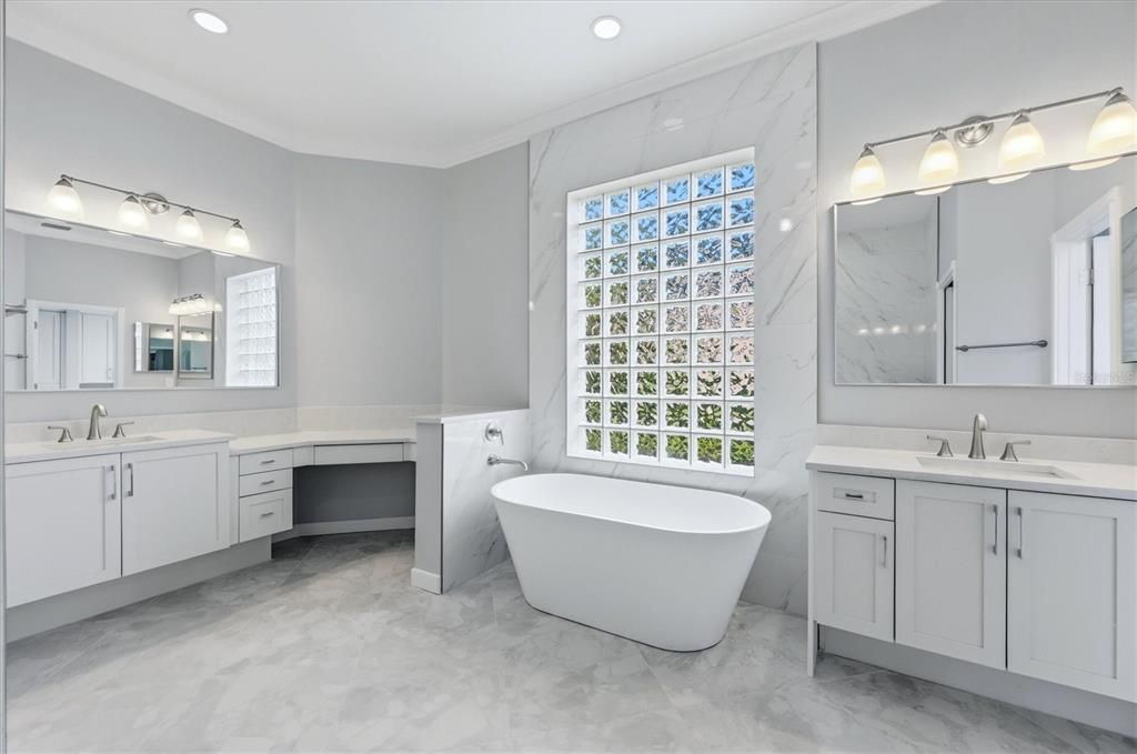 For Sale: $1,750,000 (3 beds, 3 baths, 3119 Square Feet)
