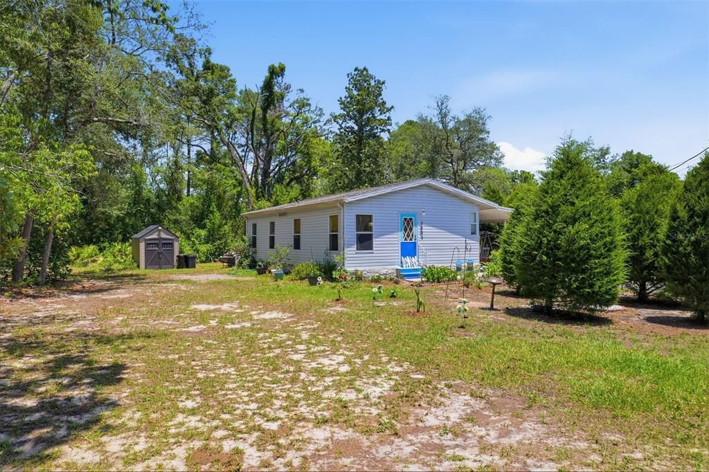 Active With Contract: $165,000 (2 beds, 2 baths, 864 Square Feet)