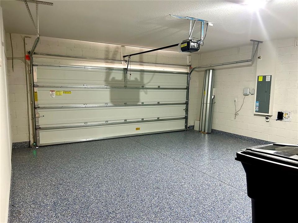 En Renta: $2,600 (4 camas, 3 baños, 1978 Pies cuadrados)
