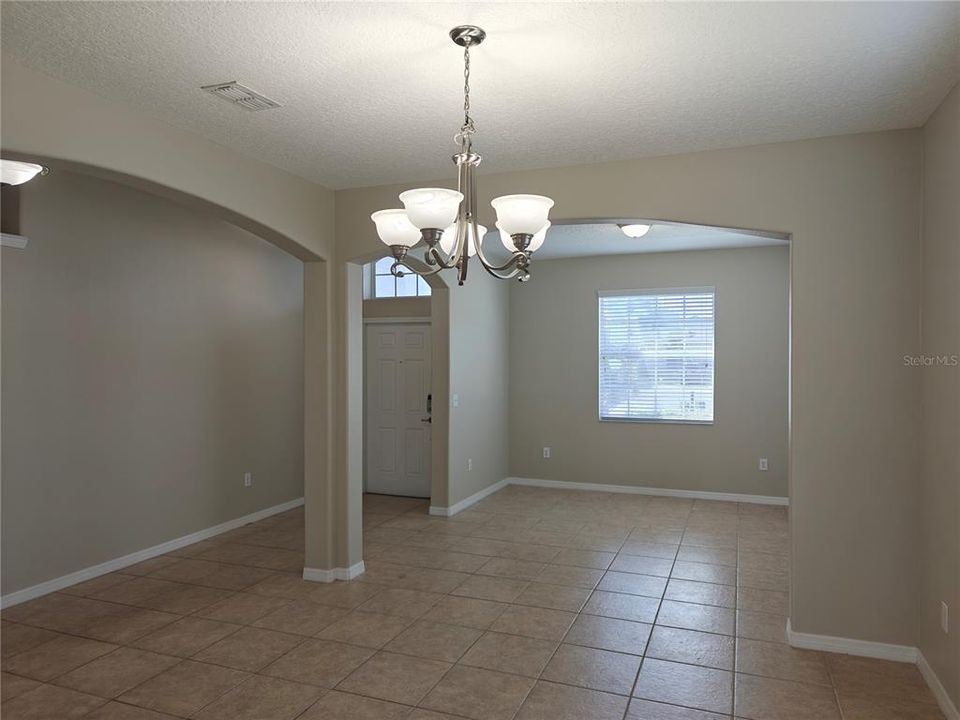 Active With Contract: $2,700 (5 beds, 3 baths, 3202 Square Feet)