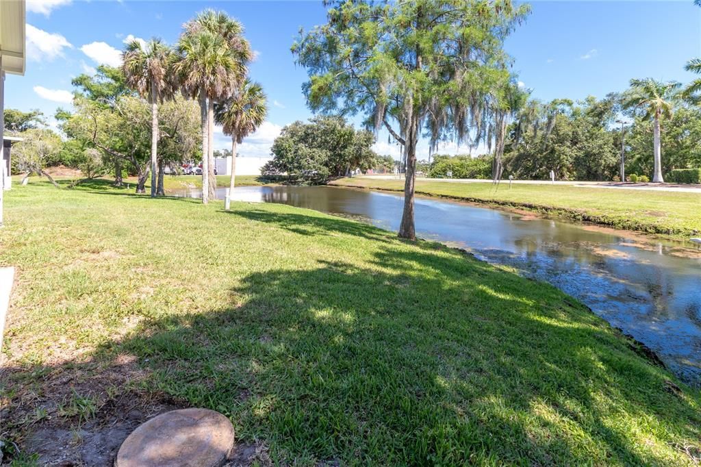 Active With Contract: $199,000 (2 beds, 2 baths, 1008 Square Feet)