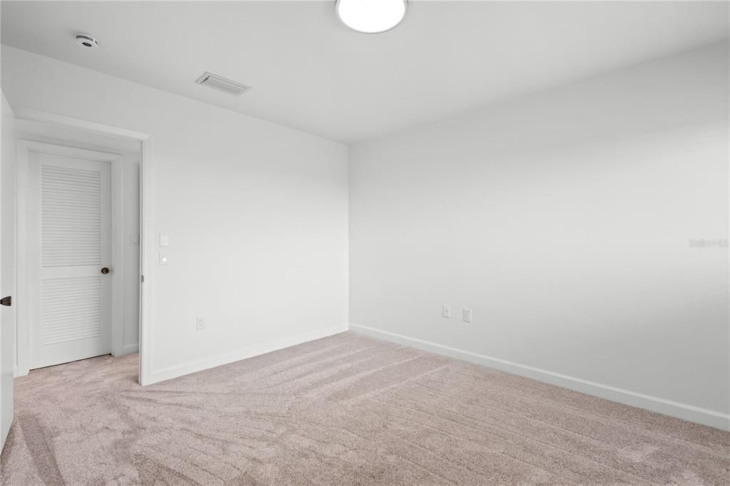 For Sale: $699,000 (2 beds, 2 baths, 1309 Square Feet)