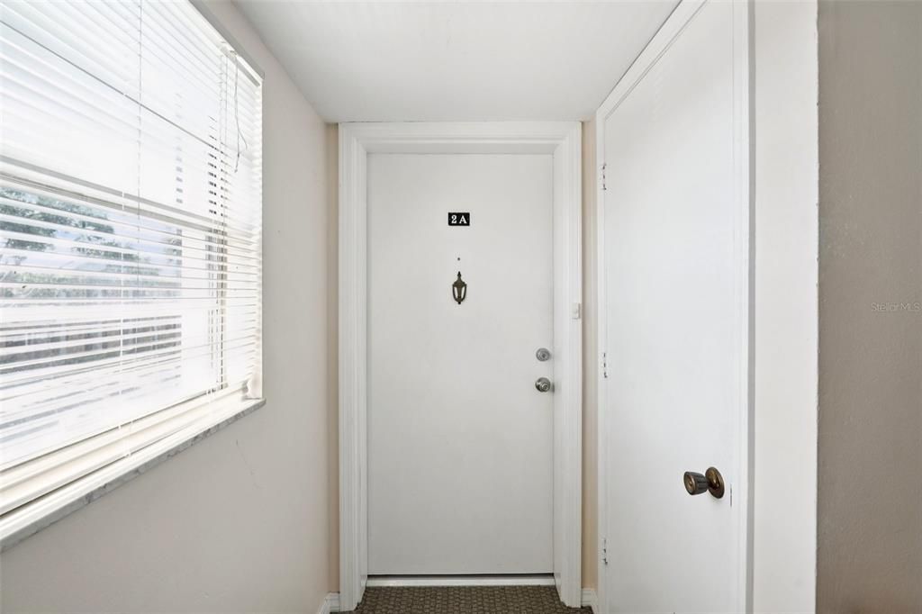 For Sale: $120,000 (1 beds, 1 baths, 741 Square Feet)