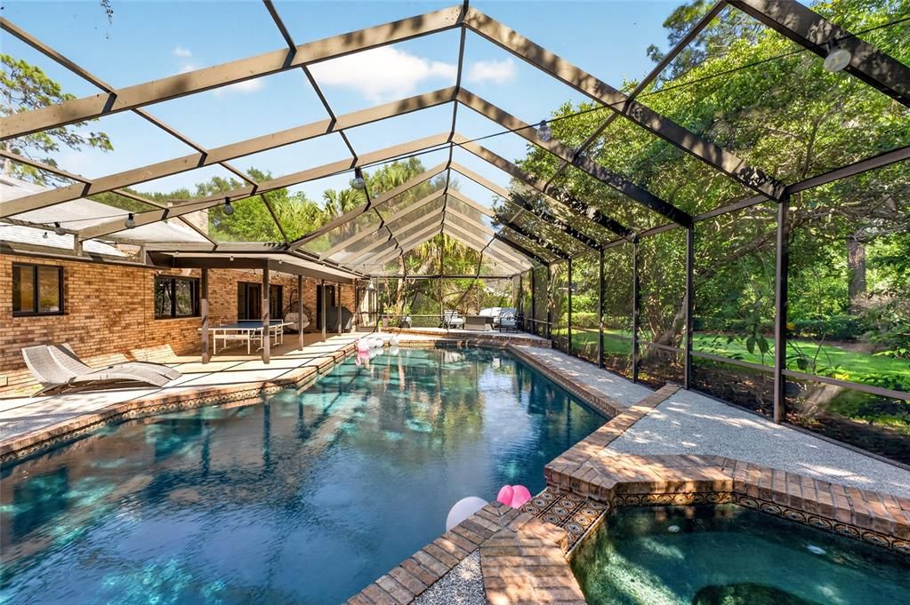 En Venta: $1,250,000 (4 camas, 5 baños, 2998 Pies cuadrados)