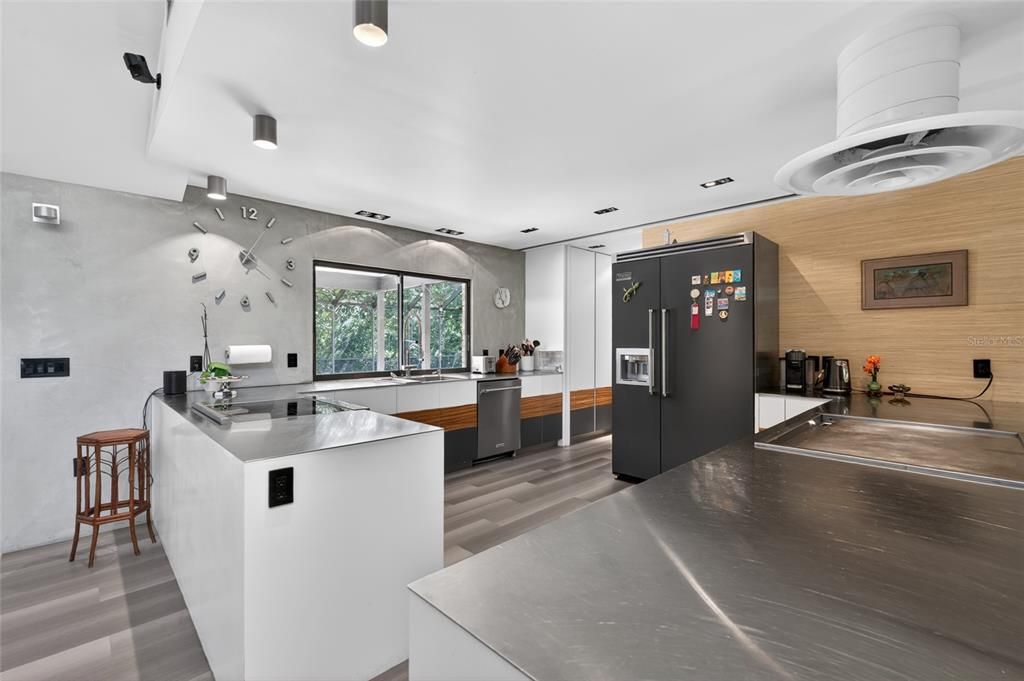 En Venta: $1,250,000 (4 camas, 5 baños, 2998 Pies cuadrados)