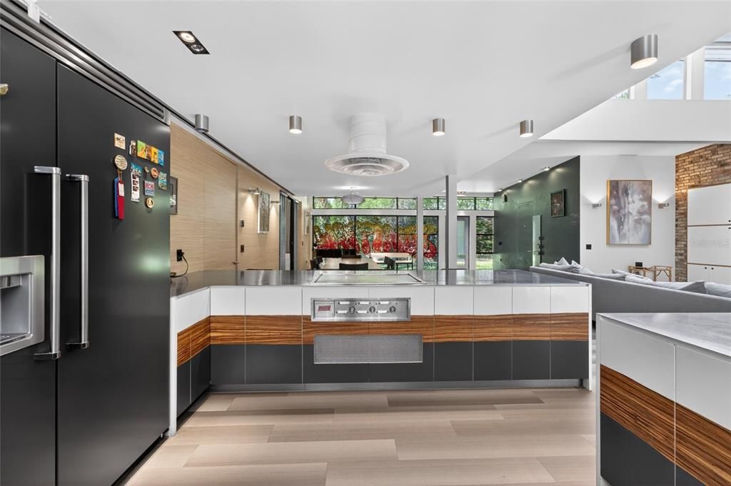 En Venta: $1,250,000 (4 camas, 5 baños, 2998 Pies cuadrados)