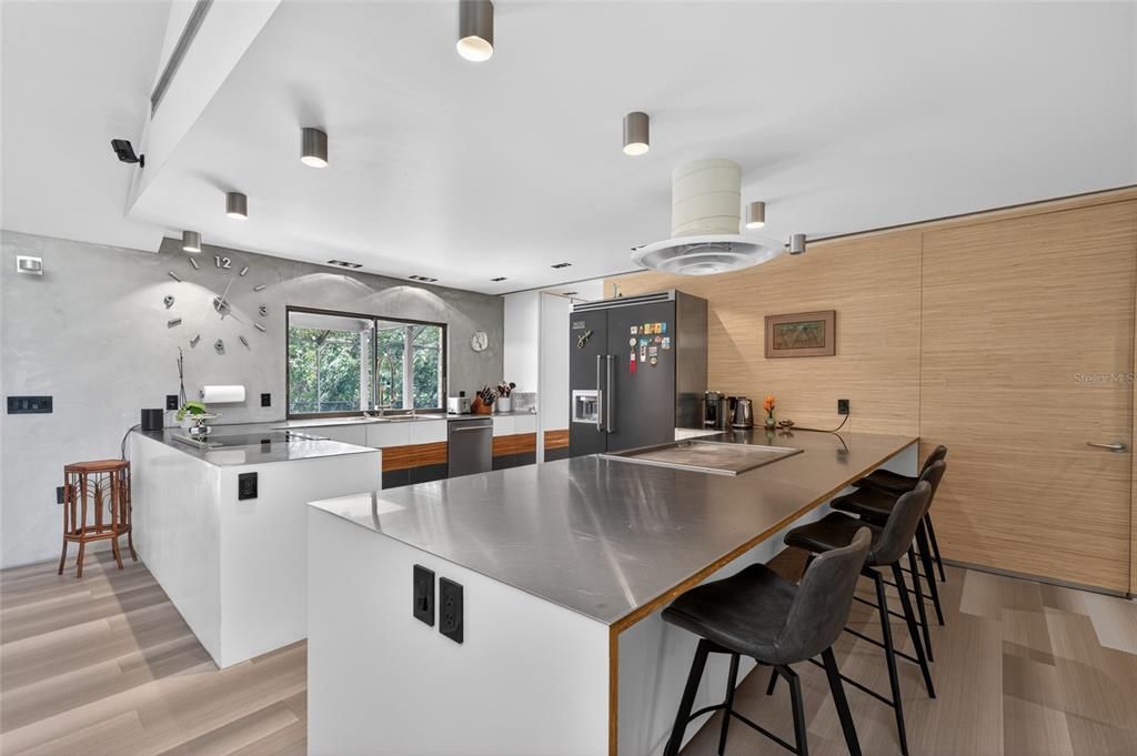 En Venta: $1,250,000 (4 camas, 5 baños, 2998 Pies cuadrados)