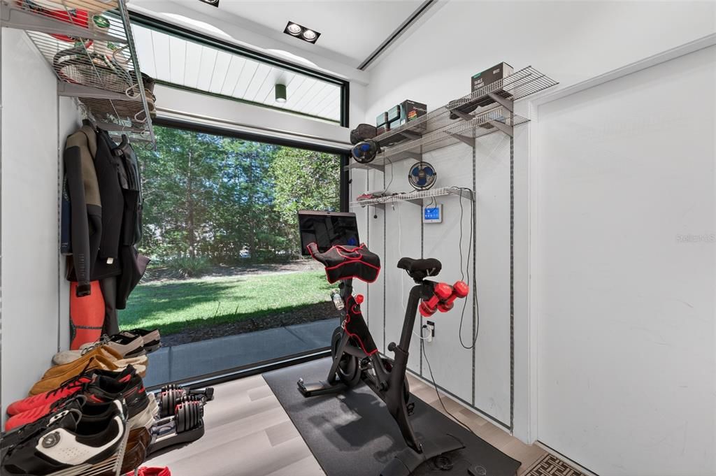En Venta: $1,250,000 (4 camas, 5 baños, 2998 Pies cuadrados)