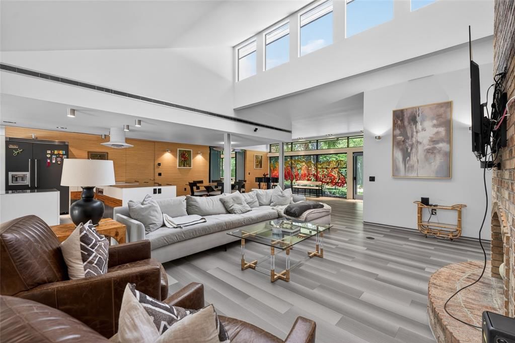 En Venta: $1,250,000 (4 camas, 5 baños, 2998 Pies cuadrados)