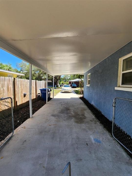 For Sale: $335,000 (3 beds, 2 baths, 1240 Square Feet)