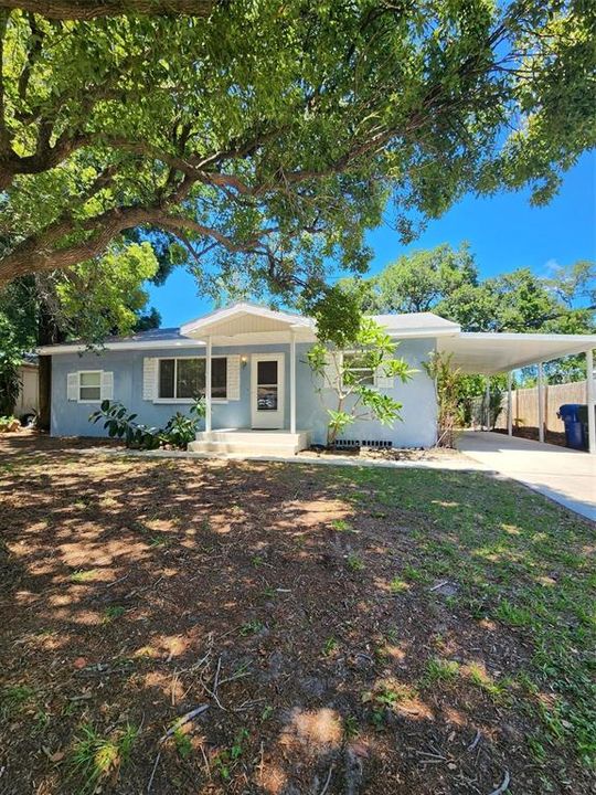 For Sale: $335,000 (3 beds, 2 baths, 1240 Square Feet)