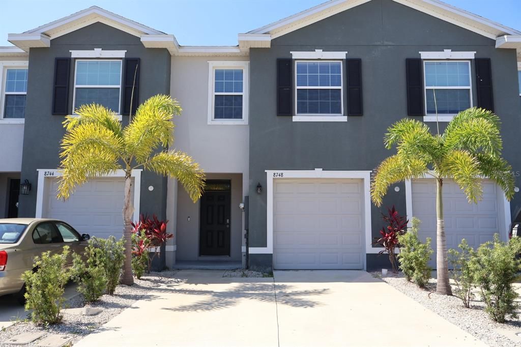 En Venta: $369,999 (3 camas, 2 baños, 1724 Pies cuadrados)