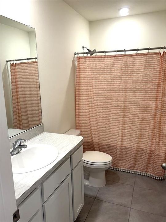 En Venta: $369,999 (3 camas, 2 baños, 1724 Pies cuadrados)