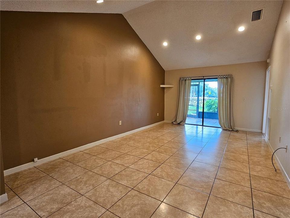 En Renta: $1,600 (2 camas, 2 baños, 885 Pies cuadrados)