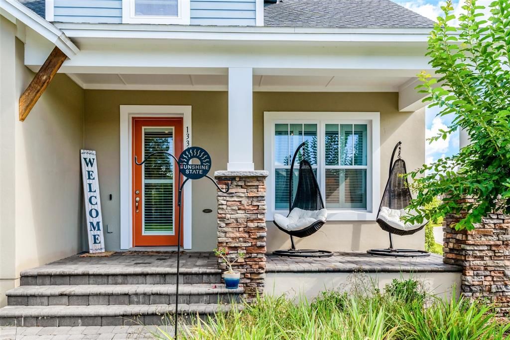 En Venta: $899,000 (4 camas, 3 baños, 2774 Pies cuadrados)