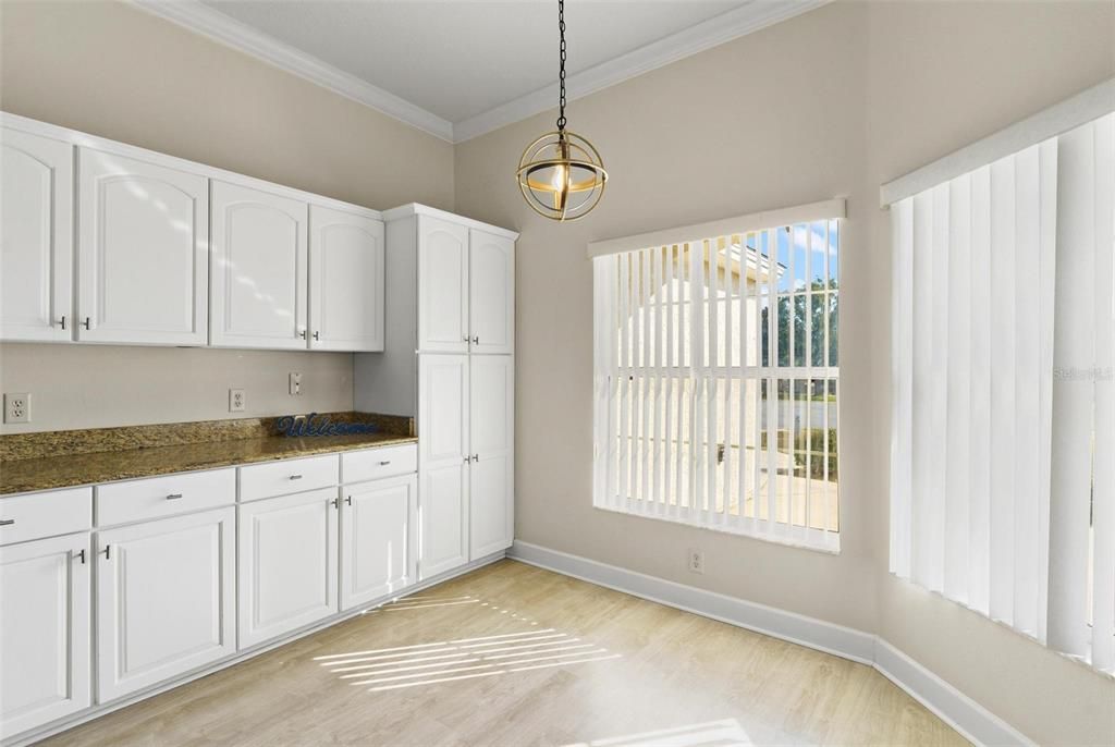 En Venta: $339,900 (3 camas, 2 baños, 2018 Pies cuadrados)