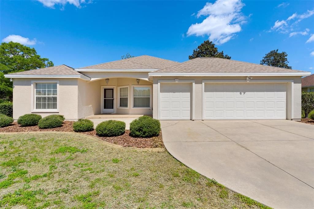 En Venta: $339,900 (3 camas, 2 baños, 2018 Pies cuadrados)