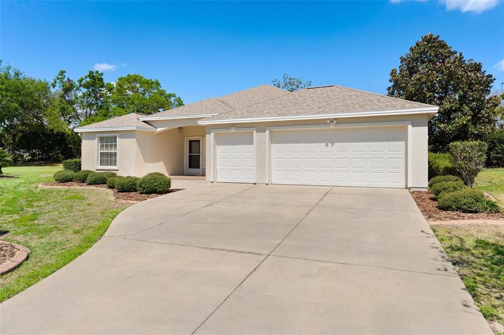 En Venta: $339,900 (3 camas, 2 baños, 2018 Pies cuadrados)