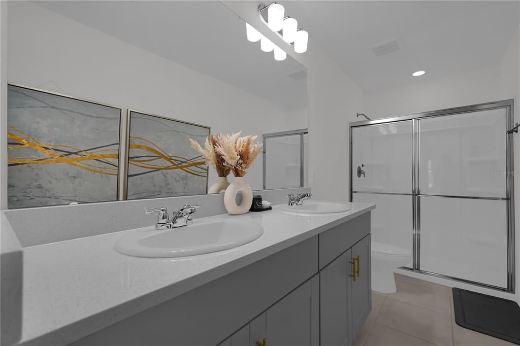 En Venta: $259,490 (2 camas, 2 baños, 1275 Pies cuadrados)