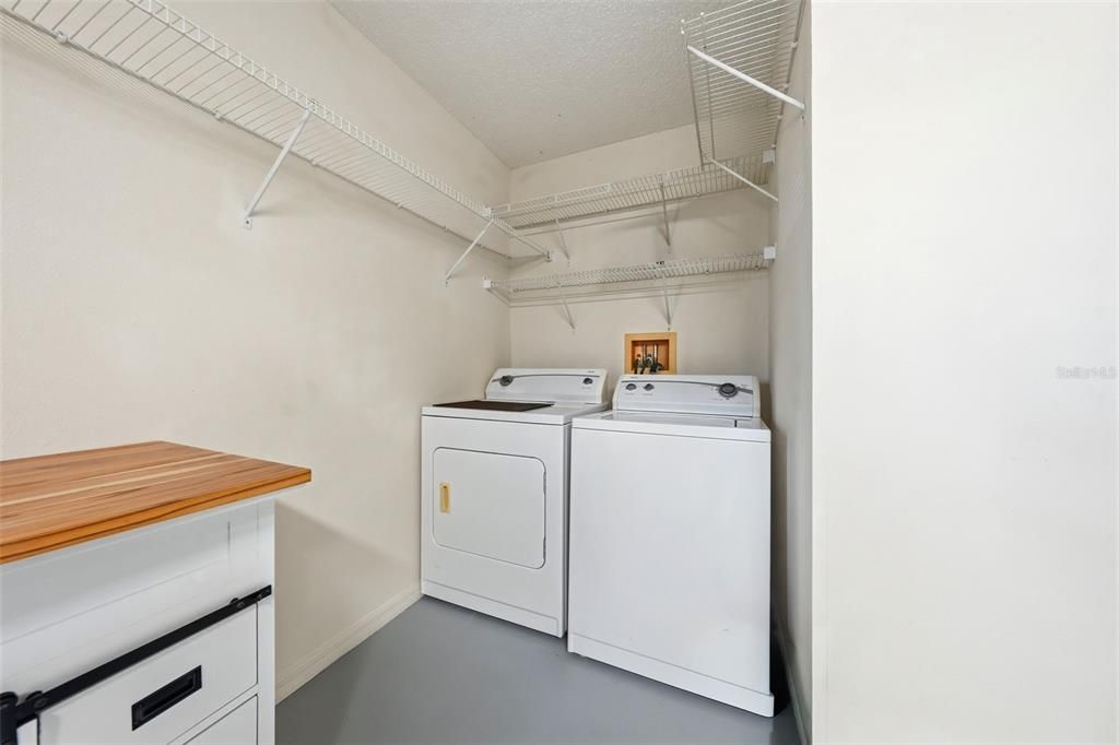 En Venta: $340,000 (3 camas, 2 baños, 1265 Pies cuadrados)