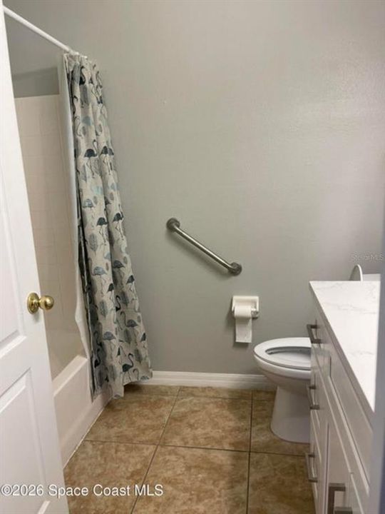 For Sale: $325,000 (3 beds, 2 baths, 1677 Square Feet)