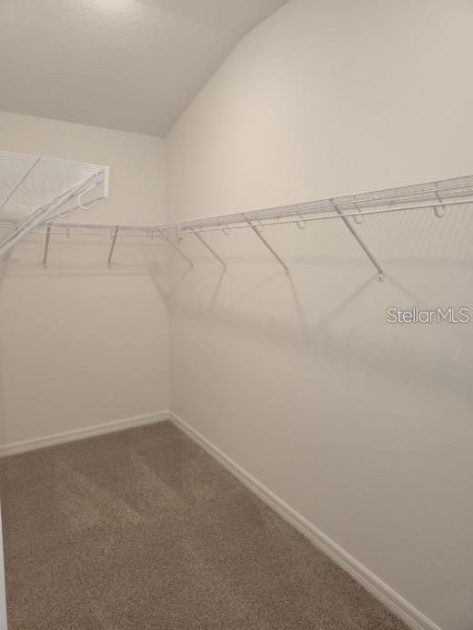 В аренду: $2,400 (3 спален, 2 ванн, 2221 Квадратных фут)