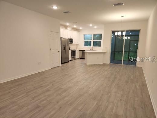 В аренду: $2,400 (3 спален, 2 ванн, 2221 Квадратных фут)