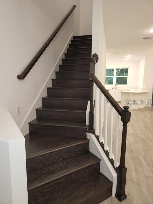 В аренду: $2,400 (3 спален, 2 ванн, 2221 Квадратных фут)