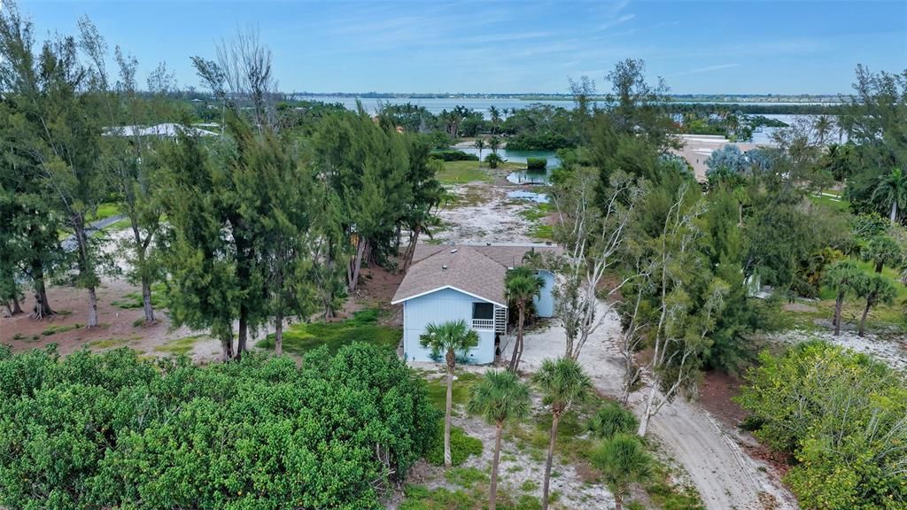 For Sale: $18,500,000 (5.50 acres)