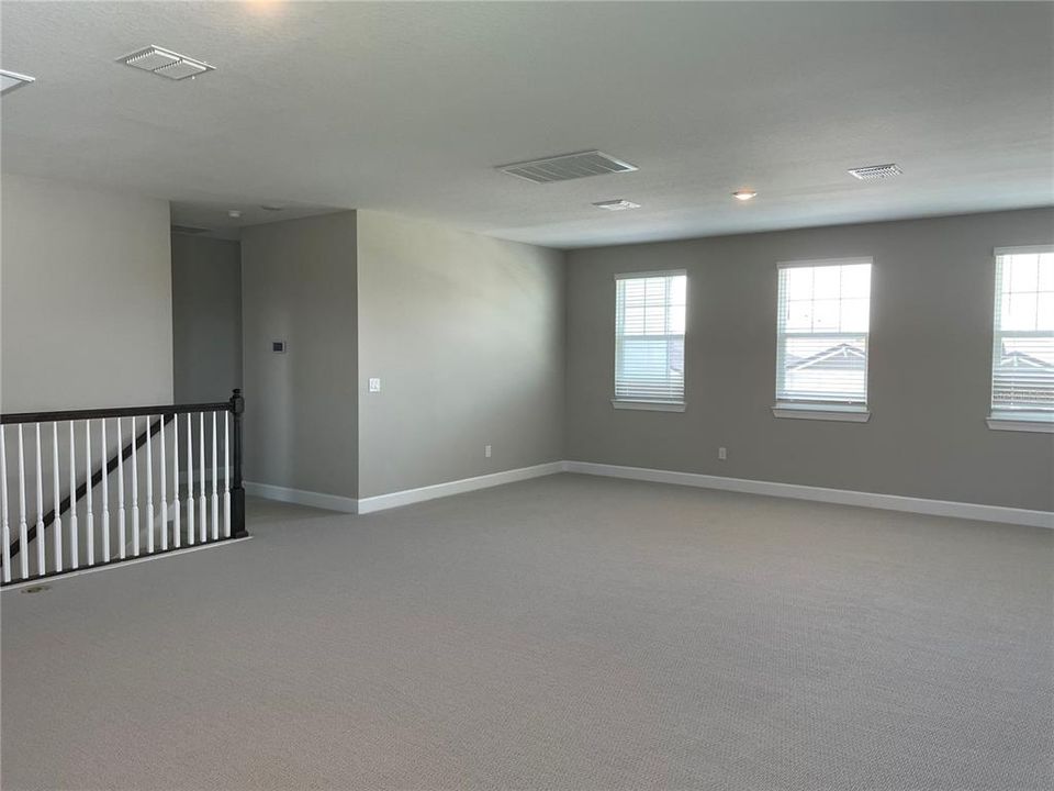 For Sale: $559,000 (4 beds, 3 baths, 2830 Square Feet)