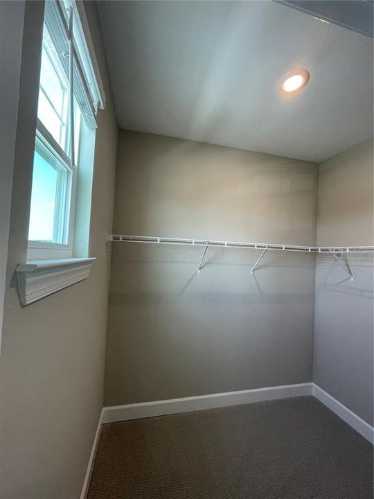 For Sale: $559,000 (4 beds, 3 baths, 2830 Square Feet)